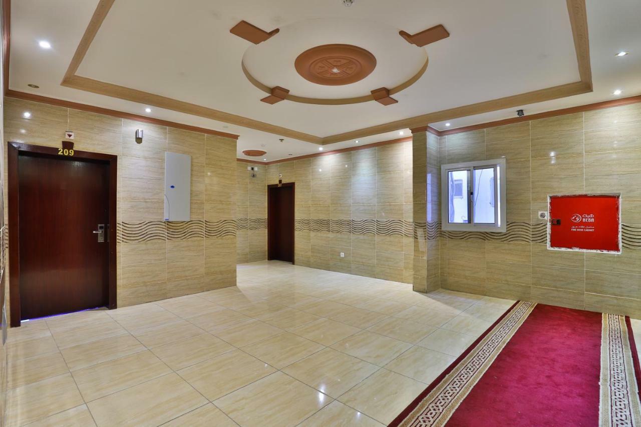 Oyo 273 Star Yanbu Hotel Suites Exterior photo