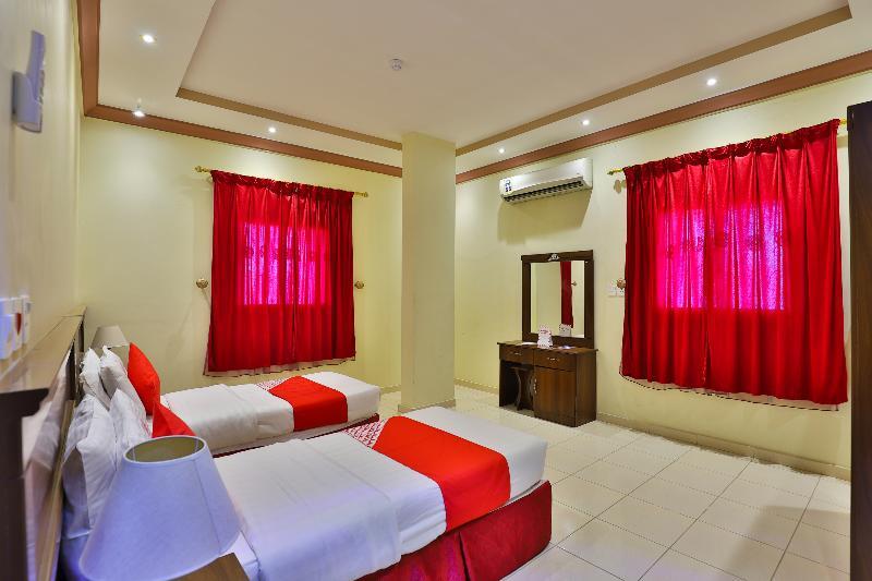 Oyo 273 Star Yanbu Hotel Suites Exterior photo