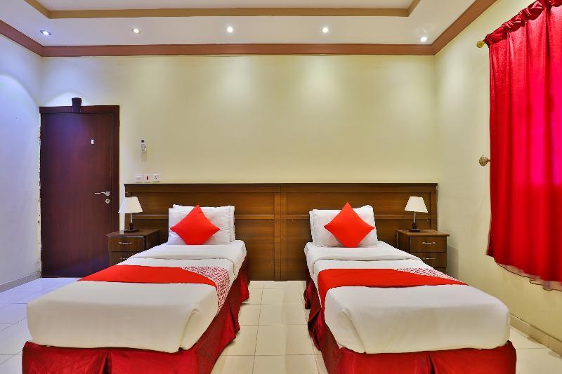 Oyo 273 Star Yanbu Hotel Suites Exterior photo